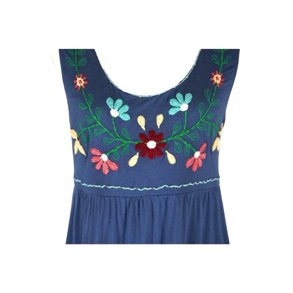 Caite Embroidered Dress Size M Crewel Floral Pattern Blue Sleeveless Knee Length - Picture 3 of 11